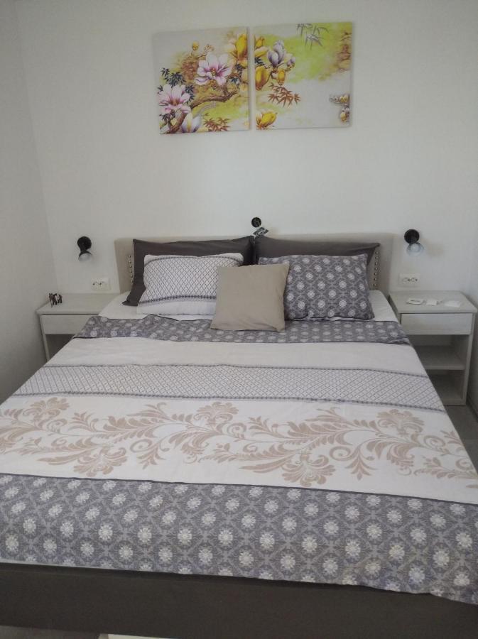 Dandy Apartment ปอฟเลียนา ภายนอก รูปภาพ